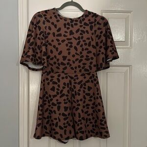 NWOT BOOHOO LEOPARD PRINT ROMPER - Size 4 SKU:99